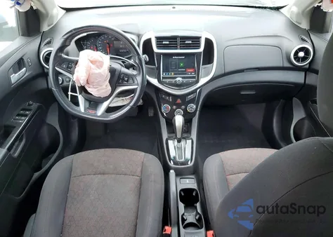 2018 Chevrolet Sonic Lt z USA, uszkodzony, nr VIN 1G1JD6SG9J4107606